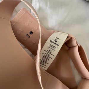 NWT Hold true bra size C34